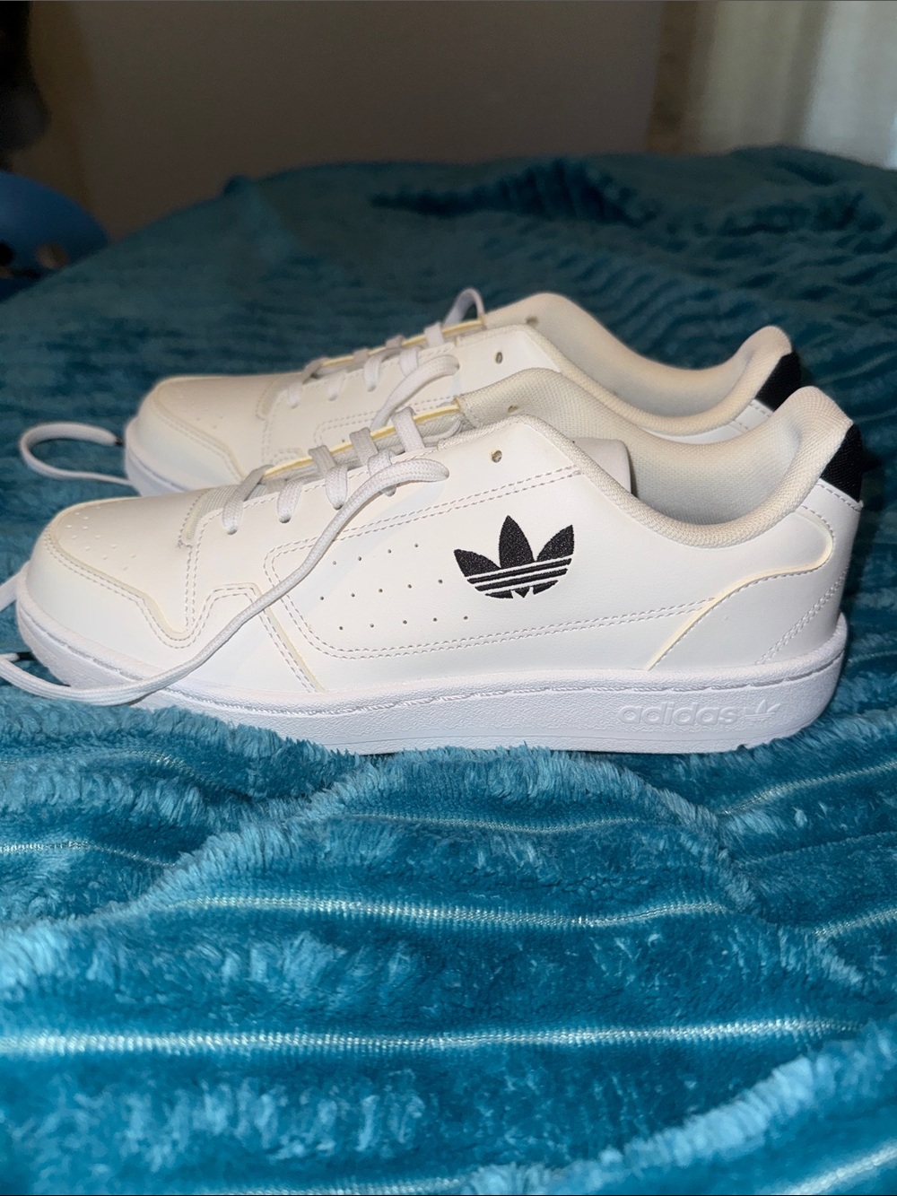 adidas White Leather Tennis Sneakers with Black Trefoil